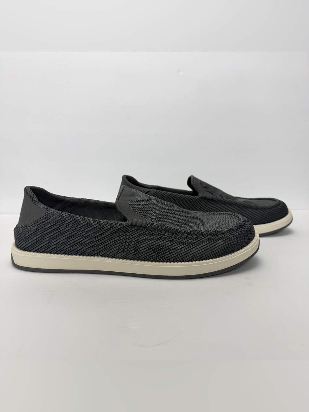 OluKai Kakaha Mesh Men's Gray Slip-On Casual Shoes Breathable US 10.5 EU 43.5